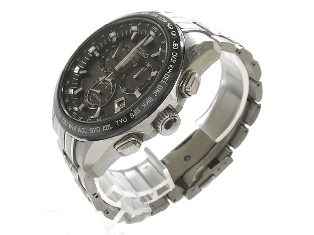 GPSも搭載した現代のSEIKO（セイコー）アストロン